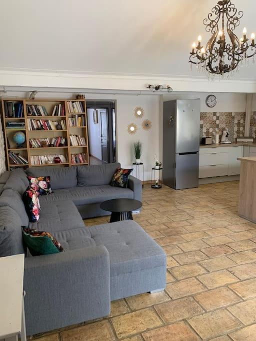 Apartment Duplex Familial Au Coeur De La Cite Medievale