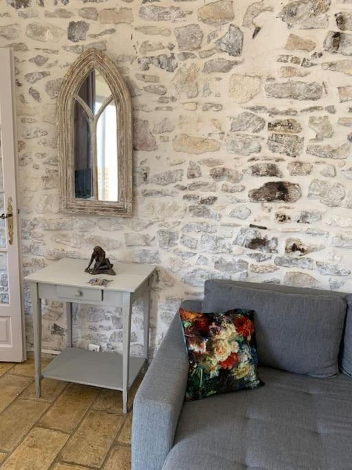 Duplex Familial Au Coeur De La Cite Medievale
