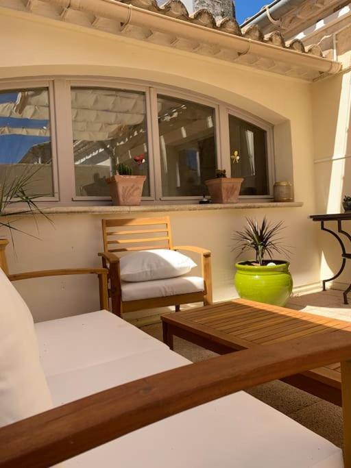 Duplex Familial Au Coeur De La Cite Medievale Appartement Aigues-Mortes